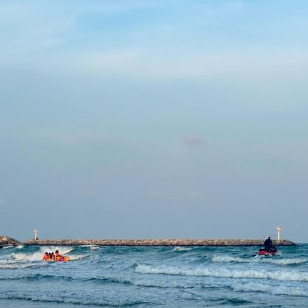 Sea&Mountain View,5 Mins Walk To Famous Beach With King Size Bed หัวหิน ภายนอก รูปภาพ