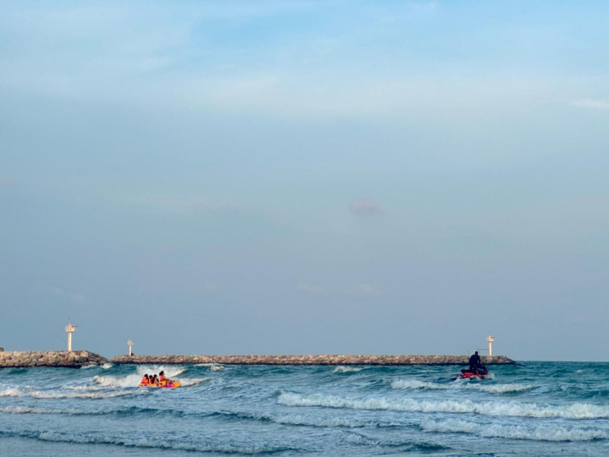 Sea&Mountain View,5 Mins Walk To Famous Beach With King Size Bed หัวหิน ภายนอก รูปภาพ